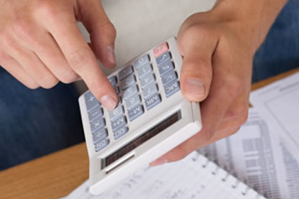 欠款能否通过法律途径强制追偿？